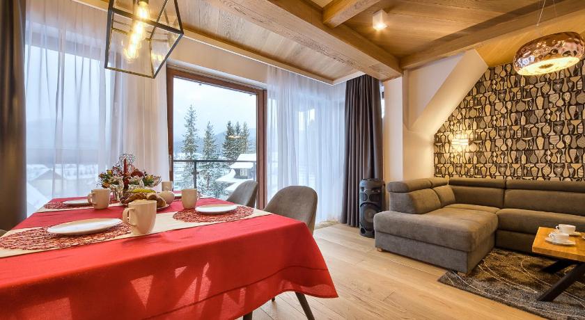 VisitZakopane - Chalet Ski Apartment — Hotel in Zakopane