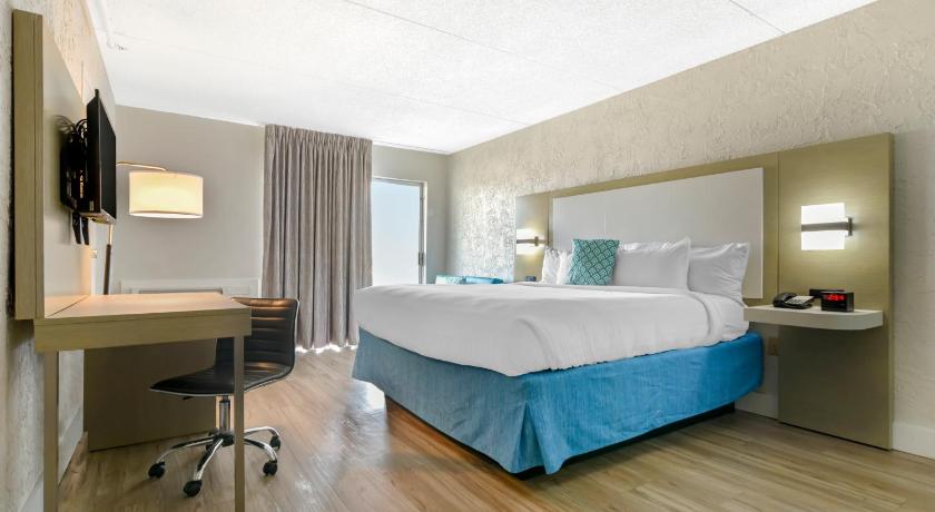 Image of 1 King Bed, Nonsmoking, Upgrade 1