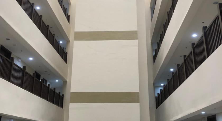 PREMIUM CONDO AT BRENTHILL BAGUIO photo