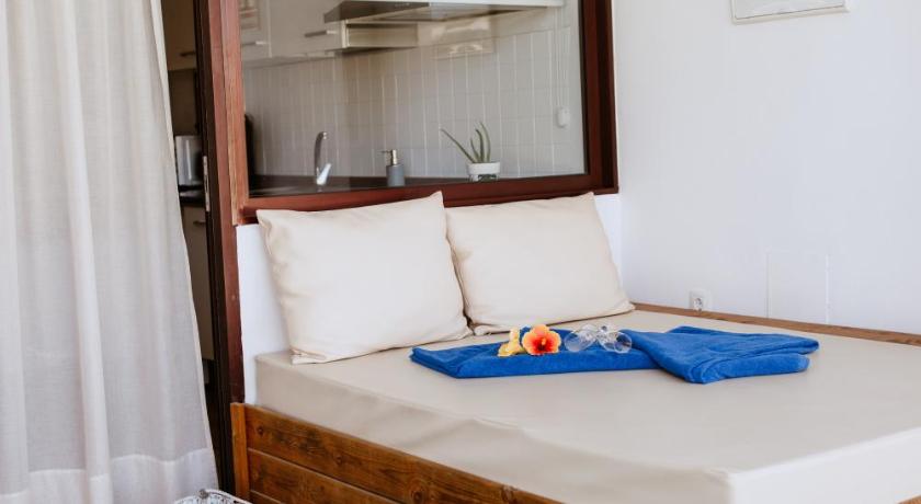Bungalows El Palmital - Adults Only photo