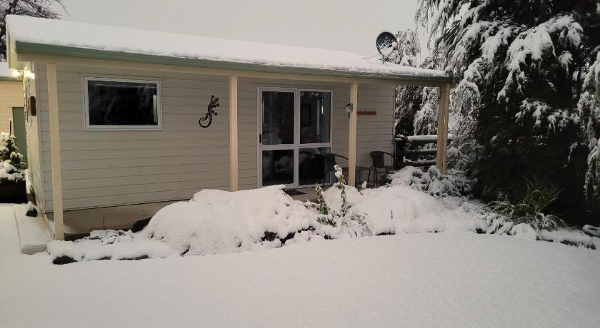 Totara Cottage photo