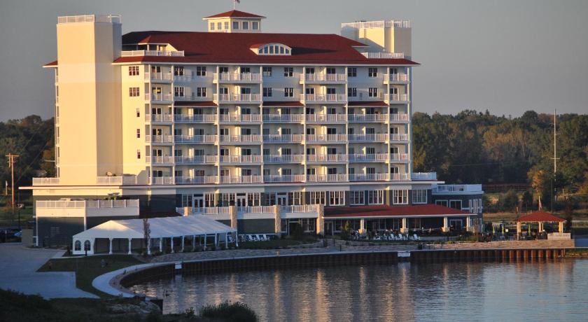 The Inn at Harbor Shores