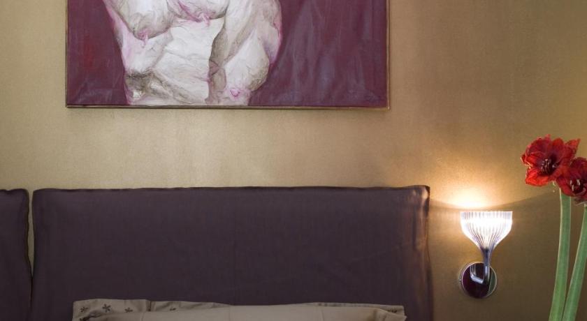 Image of Luxury Twin Room 5