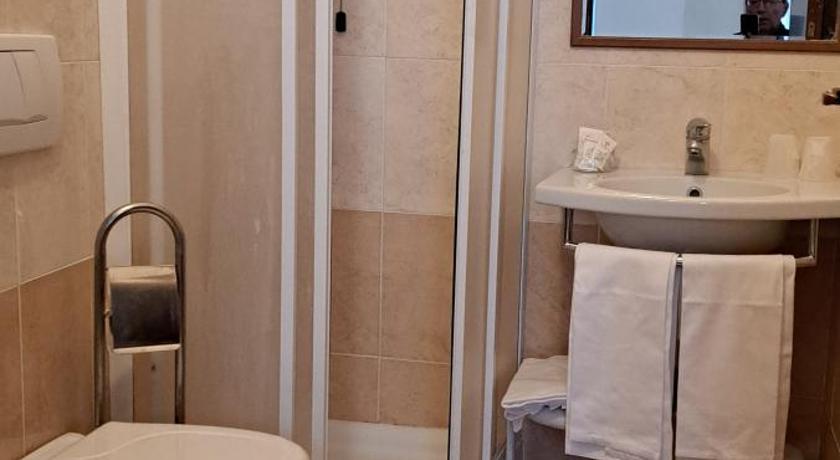 Hotel Bonazzi photo