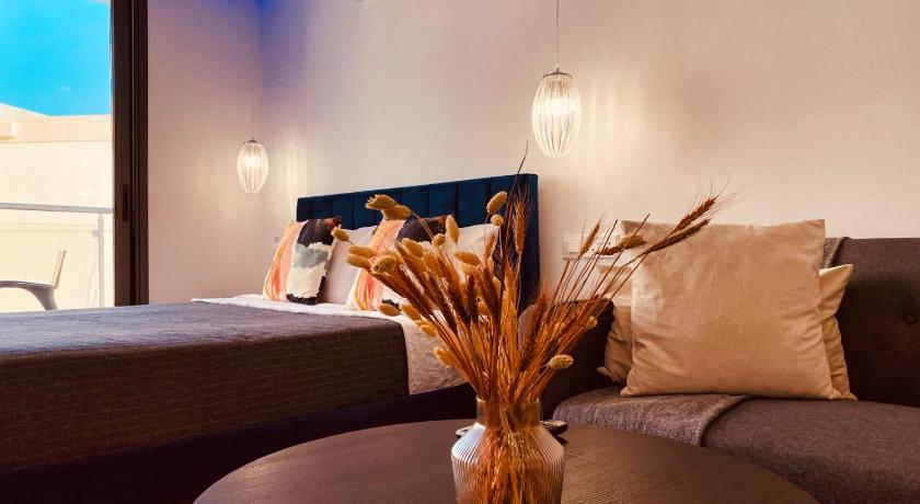 Phaedrus Living: Seaside Luxury Flat Athina 118 photo