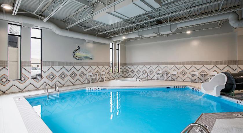 Wyndham Garden Winnipeg Airport photo