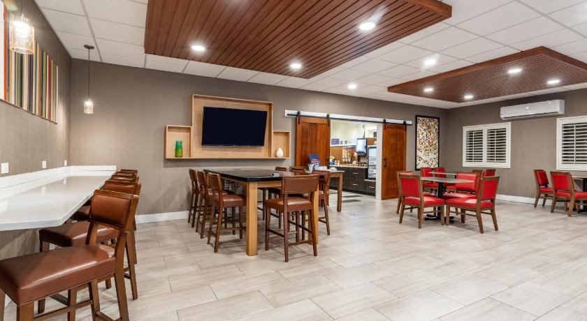 Holiday Inn Express Annapolis East Kent Island photo