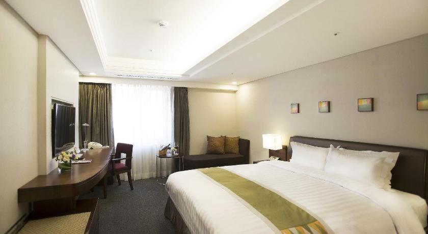 Image of Superior Double Room 6