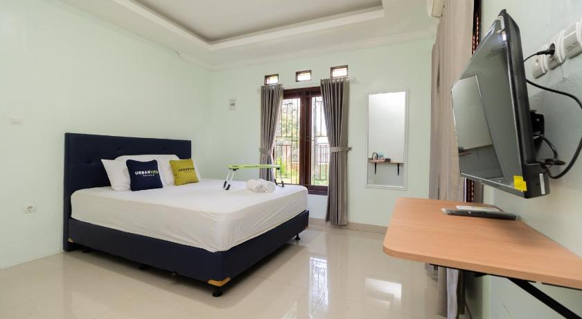 Urbanview Hotel Kampung Istal Megamendung Puncak by RedDoorz - image 46