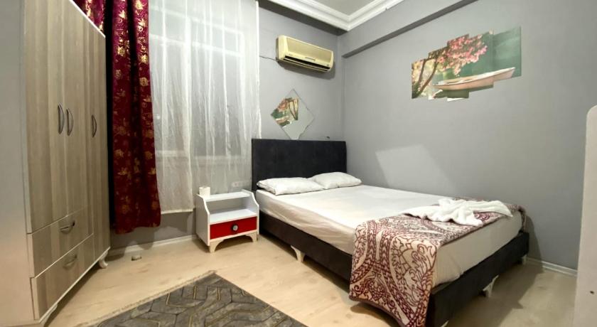 Red White House — Hotel in Antalya