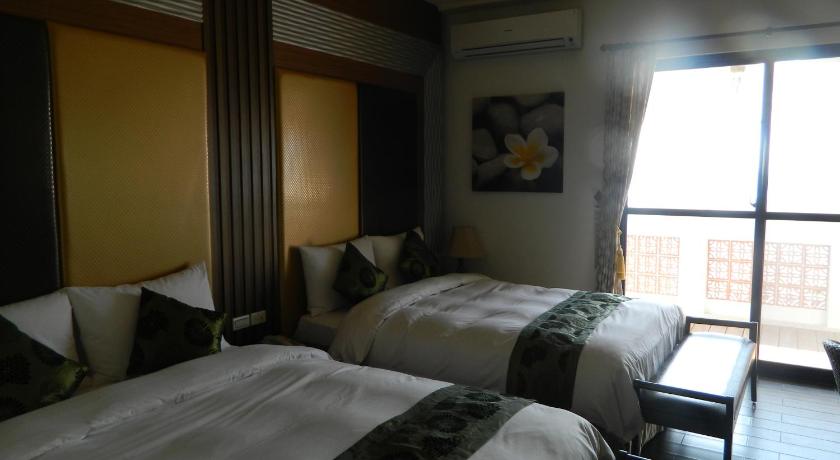 Image of Quadruple Room with Terrace 8