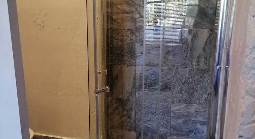 Jofloret Guest House photo