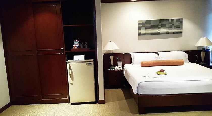 Image of Standard Corner Room 10