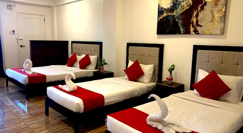 Image of Deluxe Family Room 4