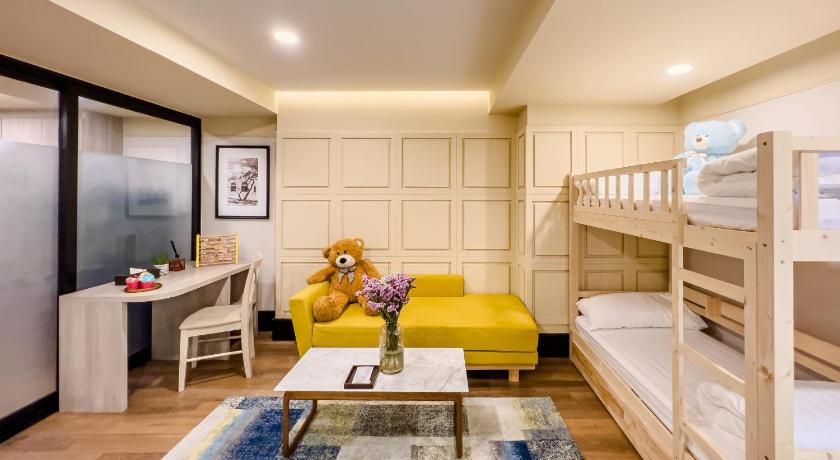 Image of One-Bedroom Premier 11