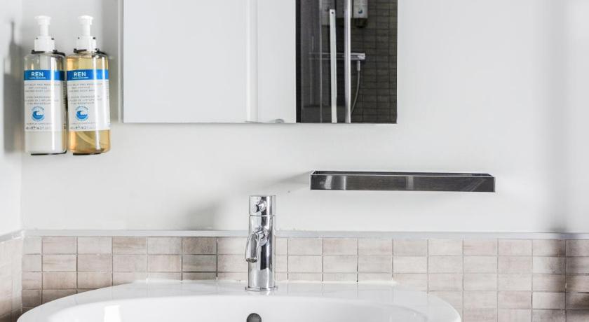 Image of Large Room 5