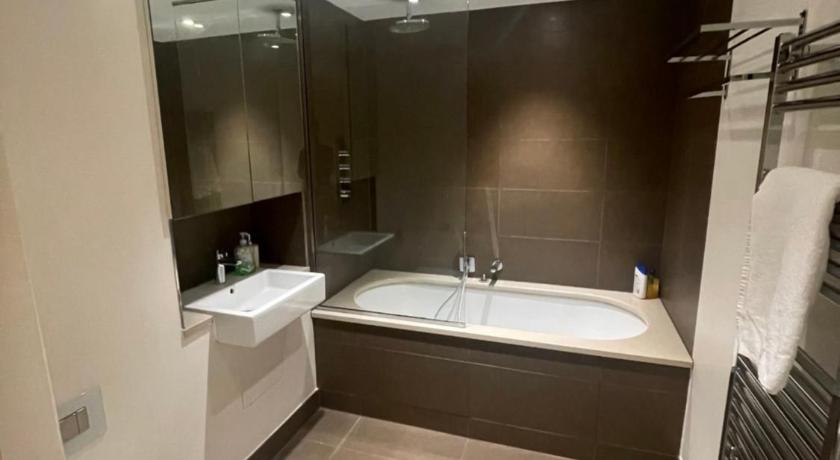Clarges -Selfridges Luxury Apartment photo