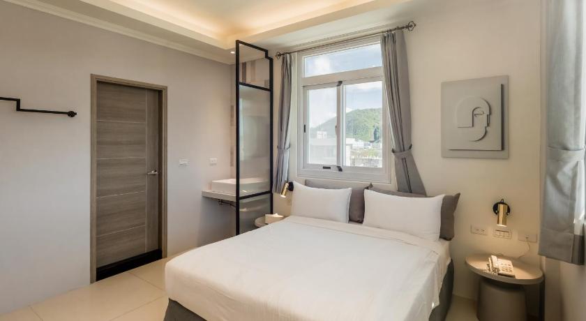 Image of Standard Double Room 0