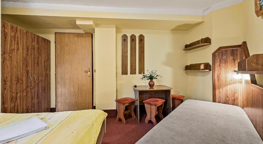Image of Triple Room with Shared Bathroom 1