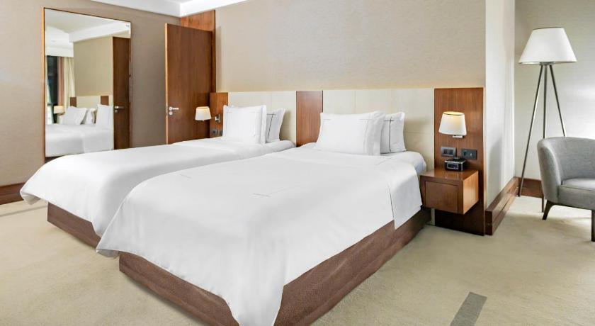 Image of Family Connecting Room 1