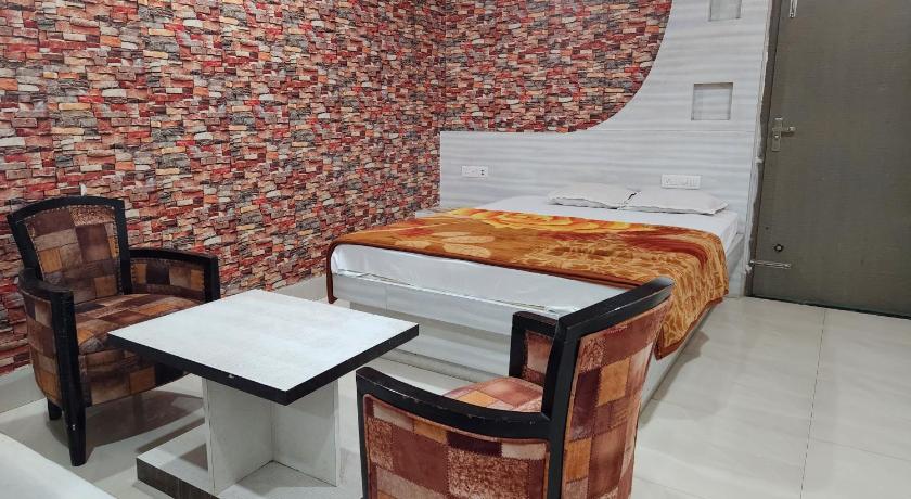 Golden Park Inn — Hotel in Suri