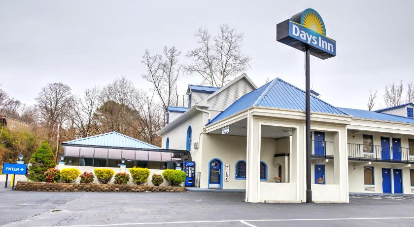 Days Inn by Wyndham Harriman photo