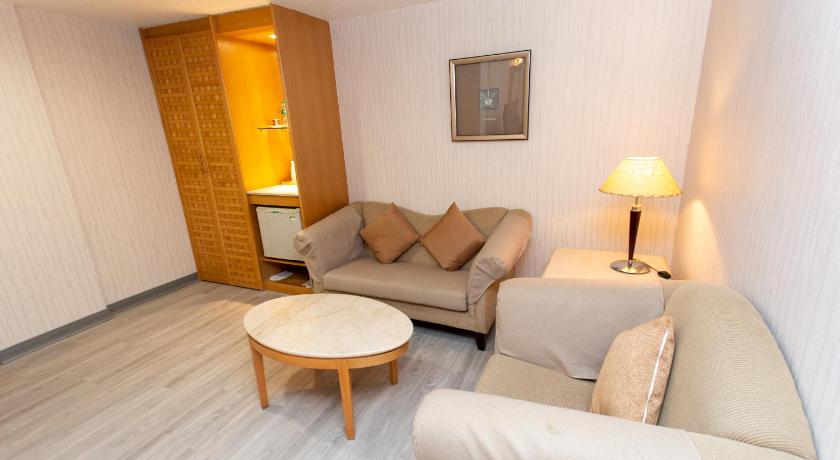 Image of Deluxe Quadruple Room 5