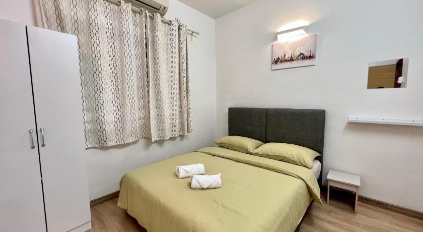 DeMUJI2 8PAX CentralTown in AirPutih Netflix AC - image 21
