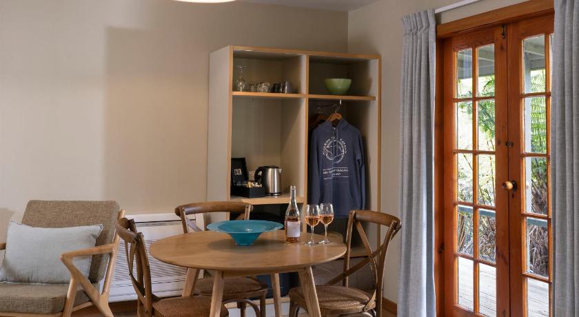 Image of Standard Triple Room 6