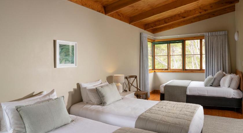 Image of Family Room 5