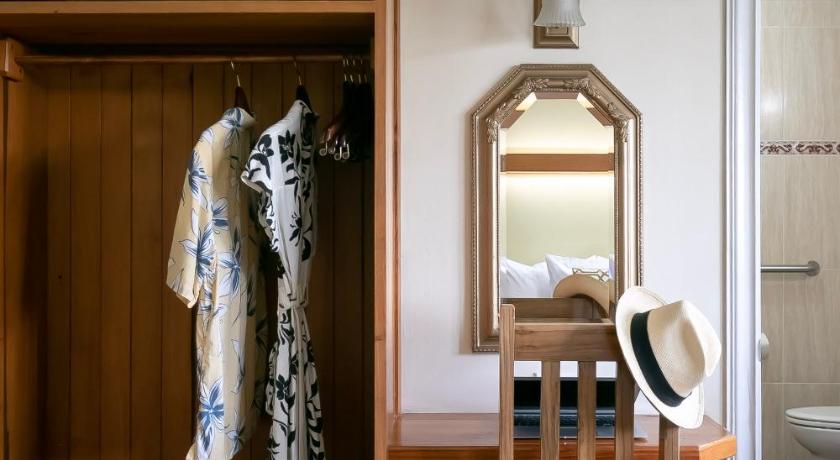 Gran Hotel Bahia photo