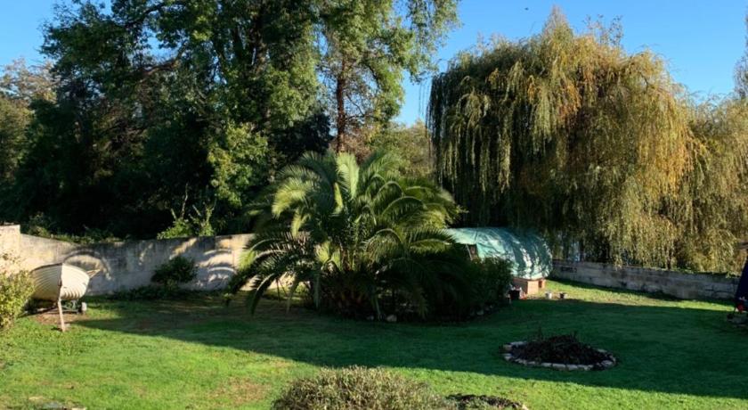 Boutique B&B- The Riverside Retreat photo