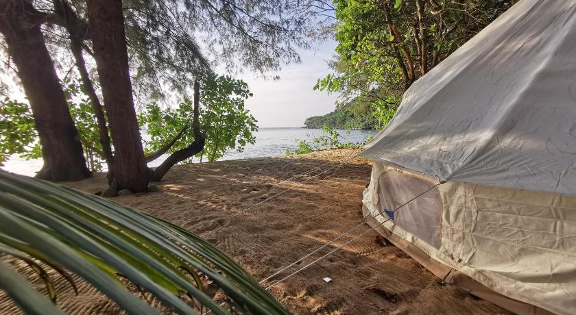 Image of Tent 3