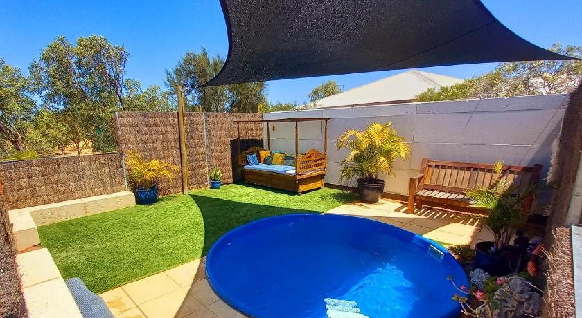 Serenity in Style — Hotel in Kalbarri