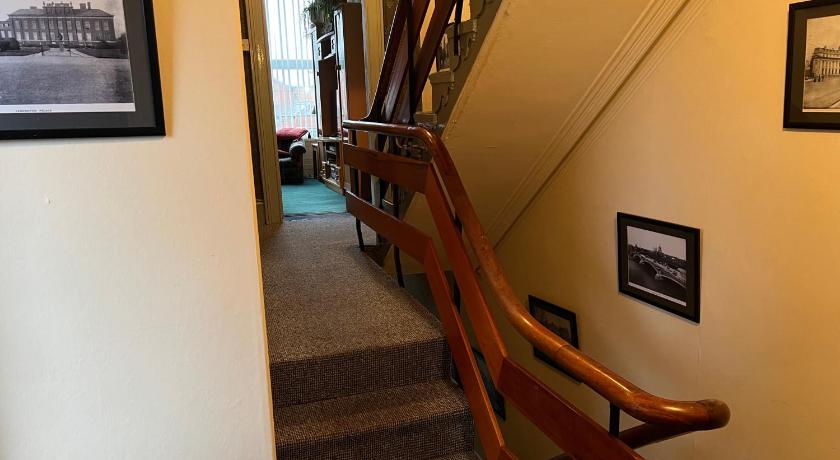 Cosy Town House photo