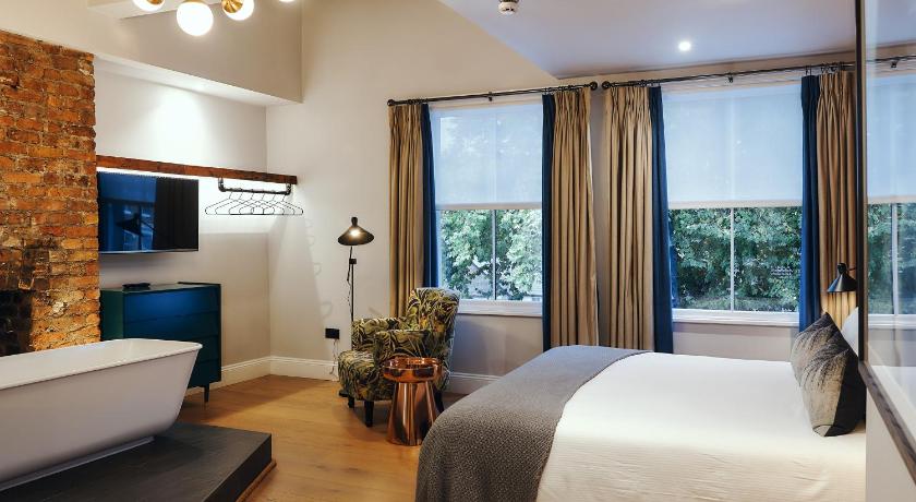 The Brownswood — Hotel in London