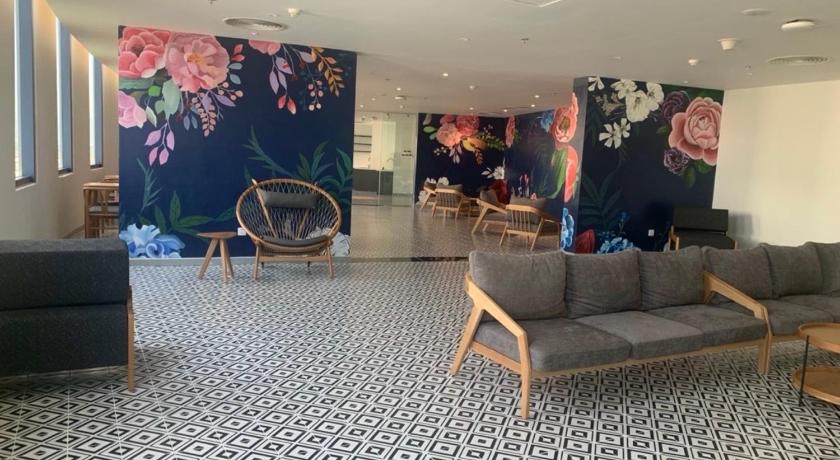 Sea Moon Bai Dai Cam Ranh  Beach House - image 4