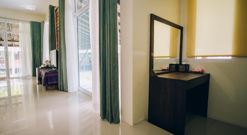 Image of River View Deluxe 7