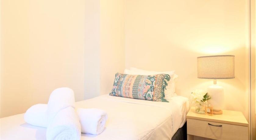 Image of Two Single Bedroom Apartment 12