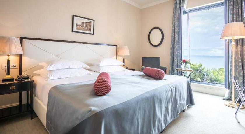 Image of Superior Double Room Sea Side 4