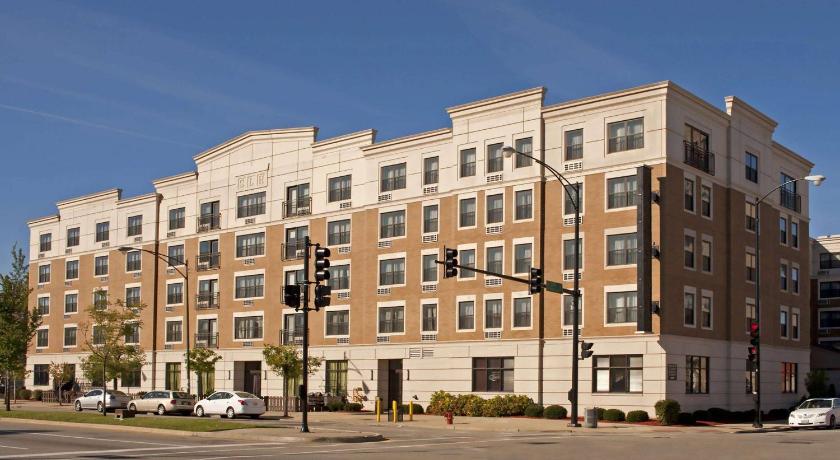 Wyndham Chicago South Loop photo