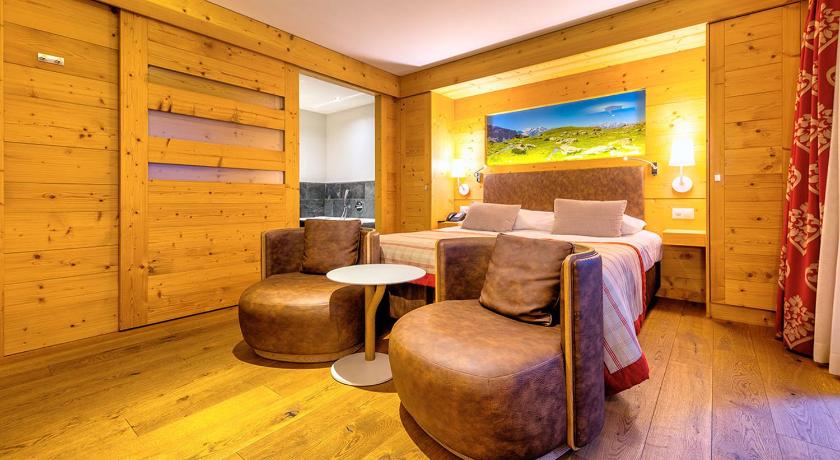 Image of Cozy Room Without View 3