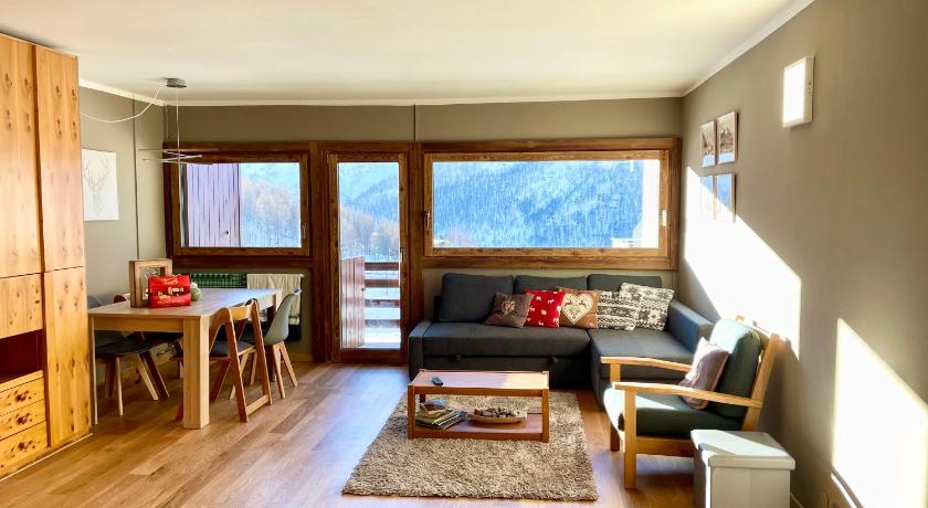 Cervinia Sky &amp; Ski — Hotel in Valtournenche
