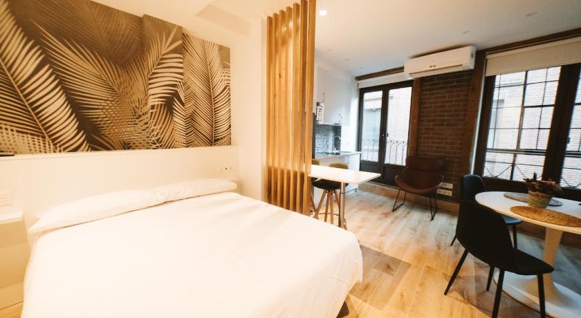 SUITES BERRUETA , Plaza Mayor by Albany