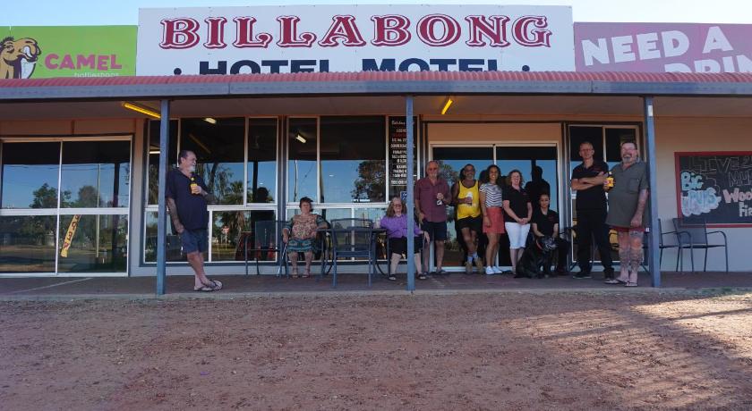 Billabong Hotel Motel photo