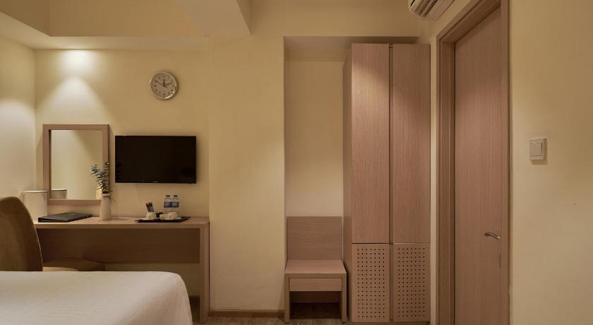 Zdjęcie: Pokój dwuosobowy o podwyższonym standardzie (Superior Double Room) 13