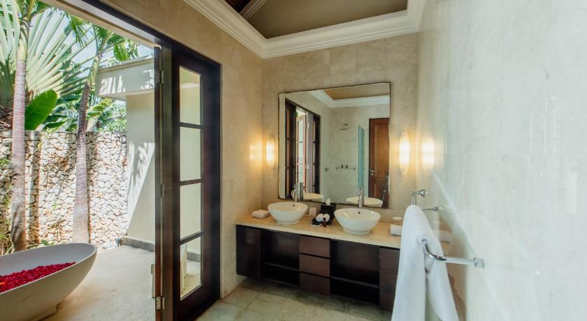 Image of Four-Bedroom Pool Villa 2
