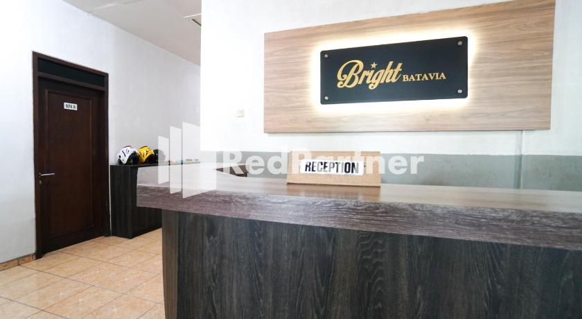 Bright Residence near ITC Mangga Dua Mitra RedDoorz