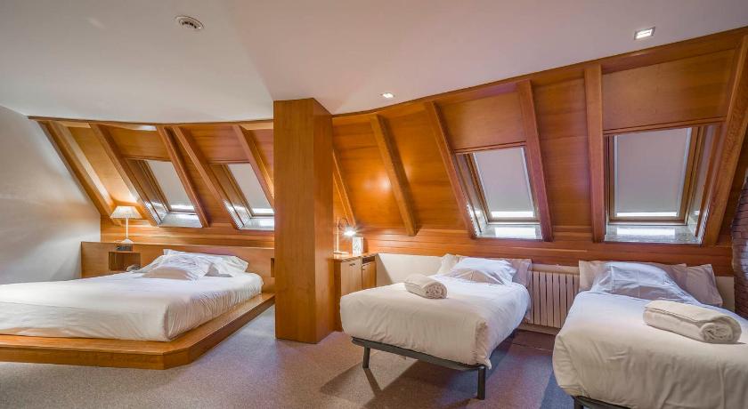 Image of Superior Quadruple Room 1