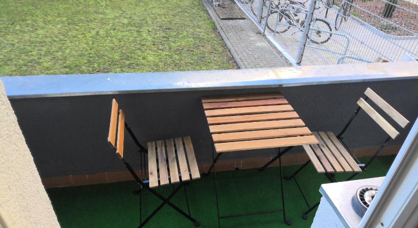 BERLIN PUR - Wohnung fur bis zu 13 Personen photo